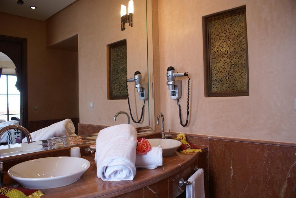 Hotel La Kasbah Aalma D'Or Najem Pokój zdjęcie